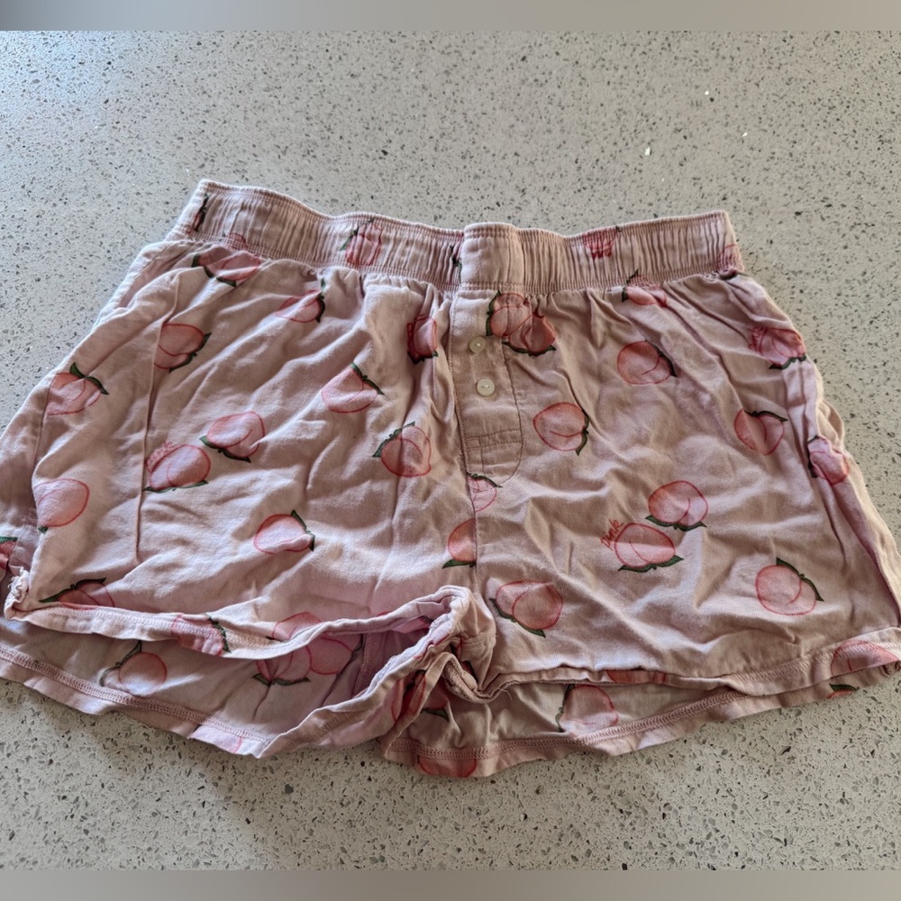 pink peaches boxers! barely worn! size xs